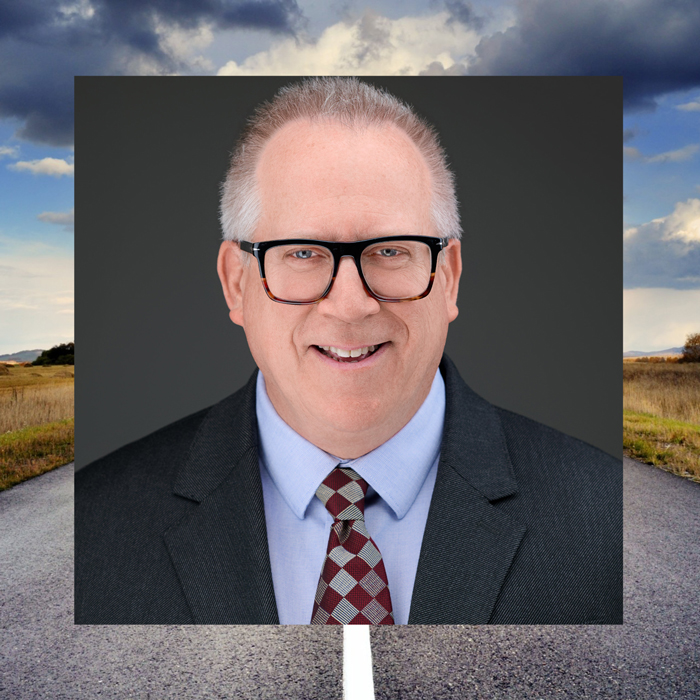 helpingthehelpers2025-speakers-markroach